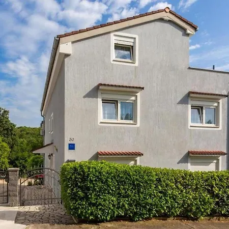 Totic Apartman Njivice