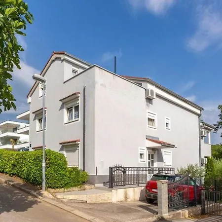 Apartman Totic *